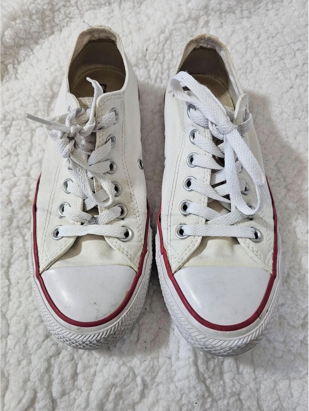 Men's Converse Low Top Chuck Taylor All Star Shoes White Size 5 Women's 7